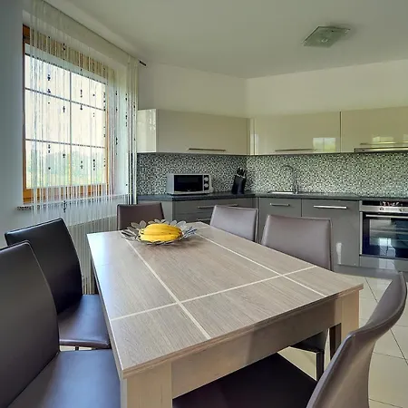 Nowoczesne Sun Seasons 24 W Karpaczu Z Parkingiem By Renters Appartement